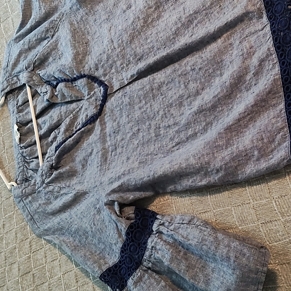 Crown and Ivy Linen Blouse